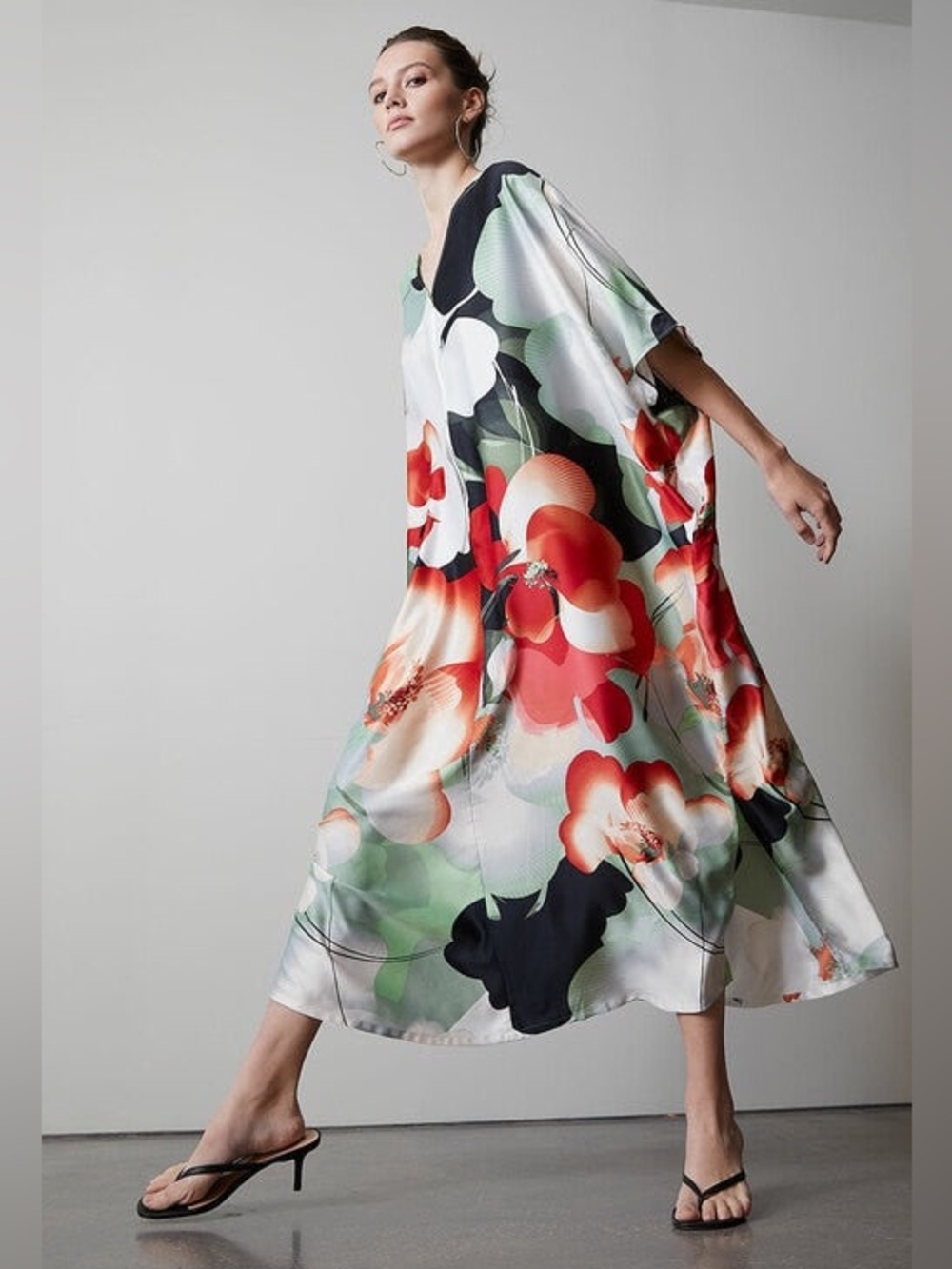 NATORI Exotic Poppy Kaftan